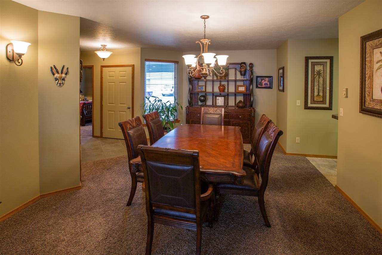 10601 E Nixon Ln - Photo 5