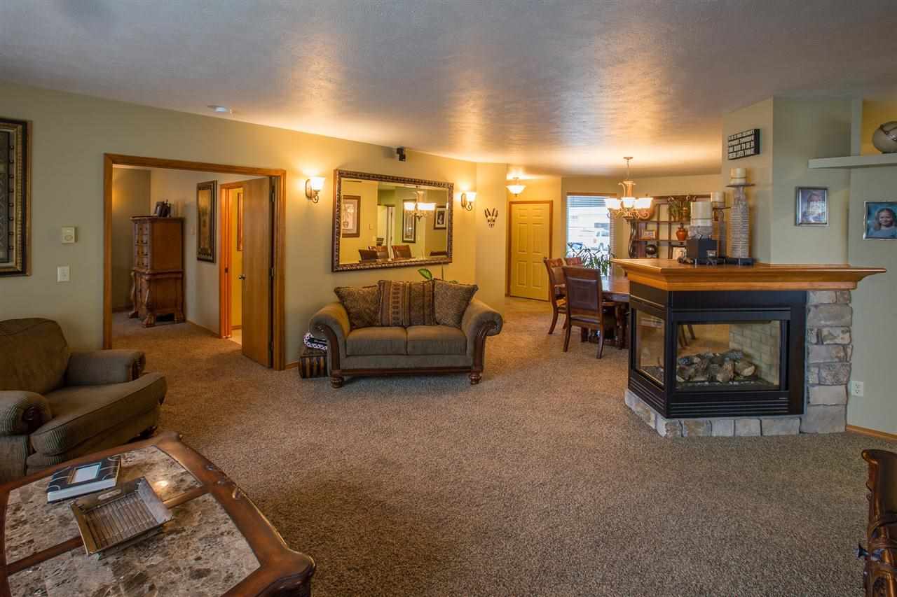 10601 E Nixon Ln - Photo 7
