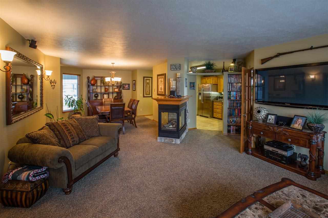 10601 E Nixon Ln - Photo 8