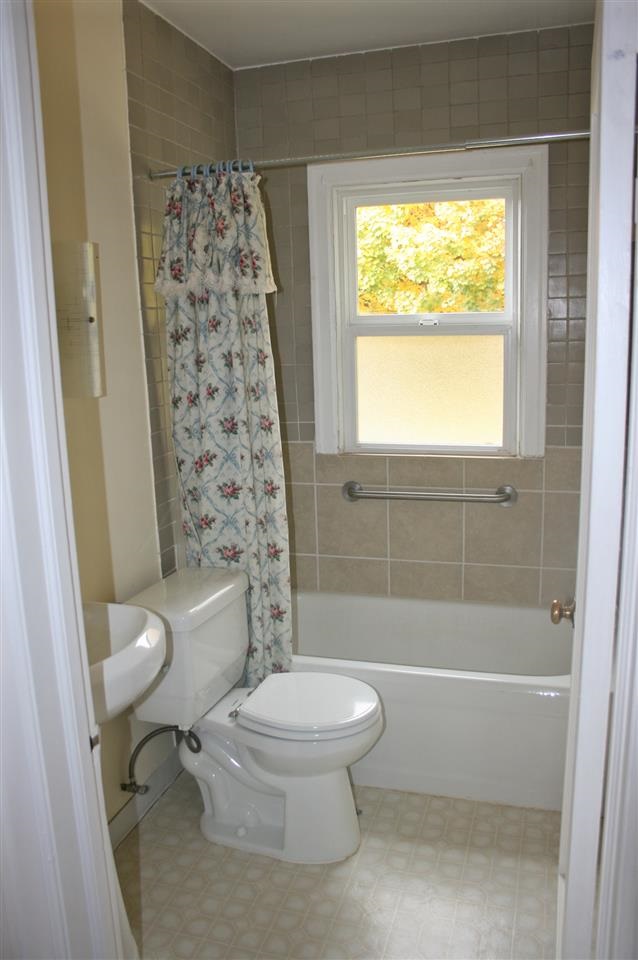 2511 N Napa St - Photo 14