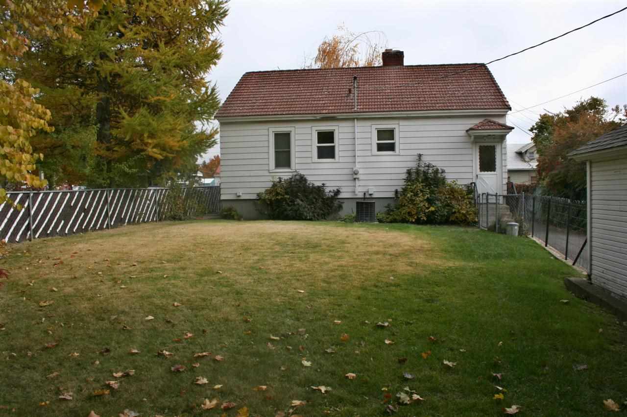 2511 N Napa St - Photo 18