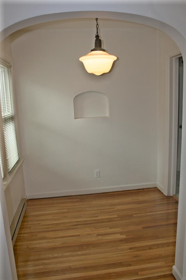 2511 N Napa St - Photo 6