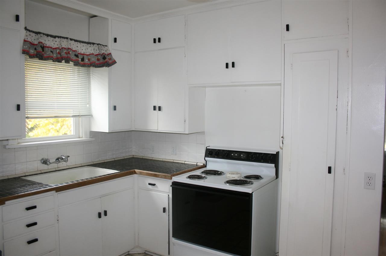 2511 N Napa St - Photo 9
