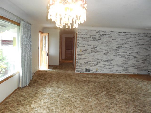 320 Maxwell St - Photo 3