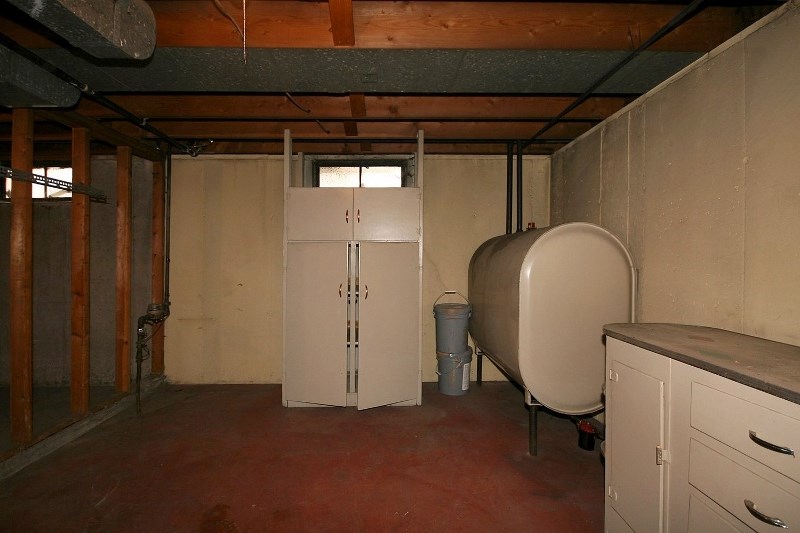1657 E Longfellow Ave - Photo 13