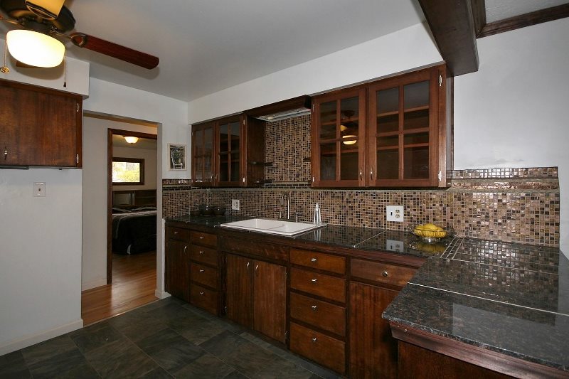 1657 E Longfellow Ave - Photo 5