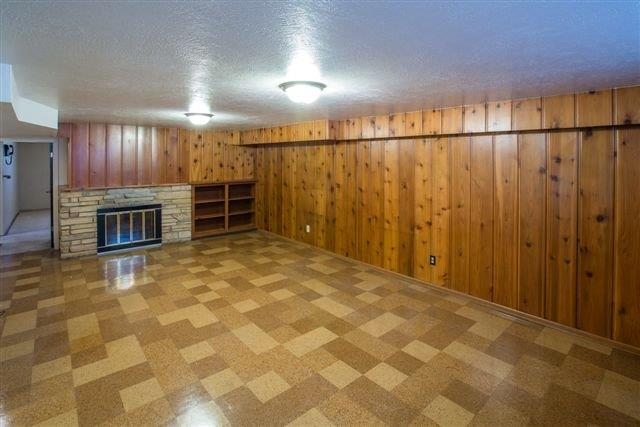 1215 E 37th Ave - Photo 16