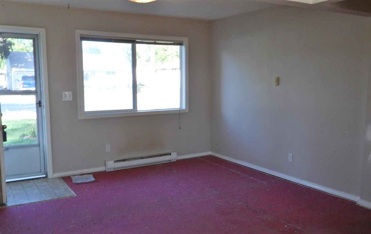 11614 E Broadway - Photo 3