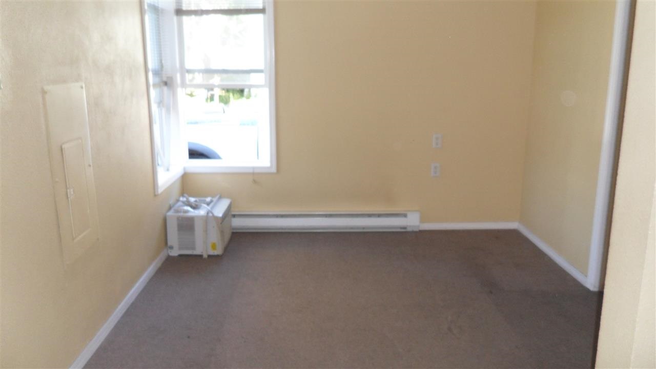 11614 E Broadway - Photo 7