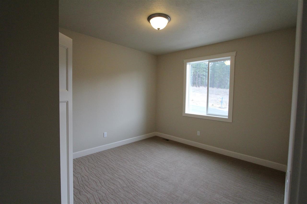 9303 N SORENSON Ct - Photo 8