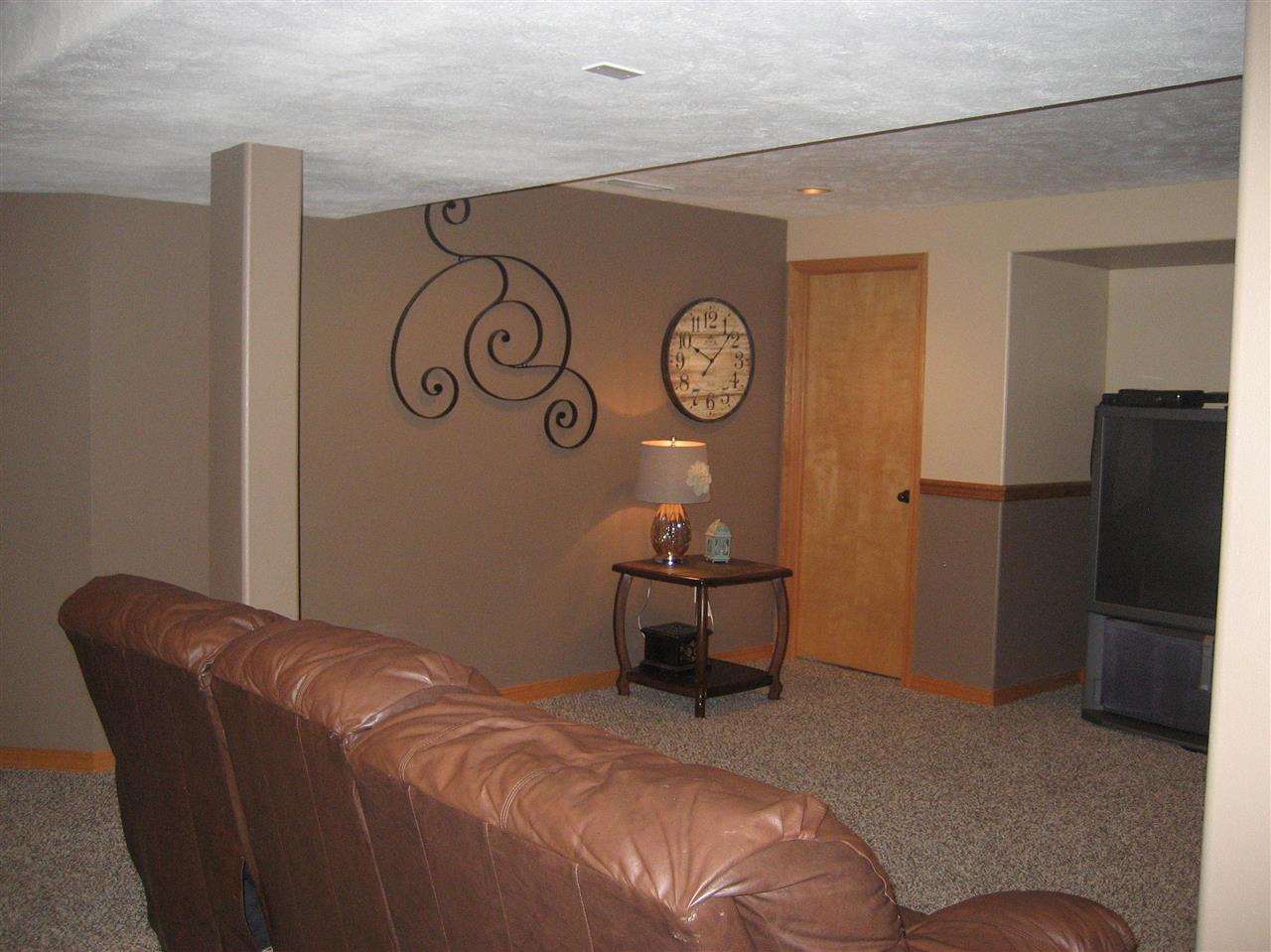 2210 E Whispering Springs Ln - Photo 16