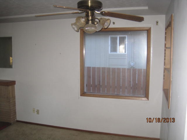 1011 E Heroy Ave - Photo 4