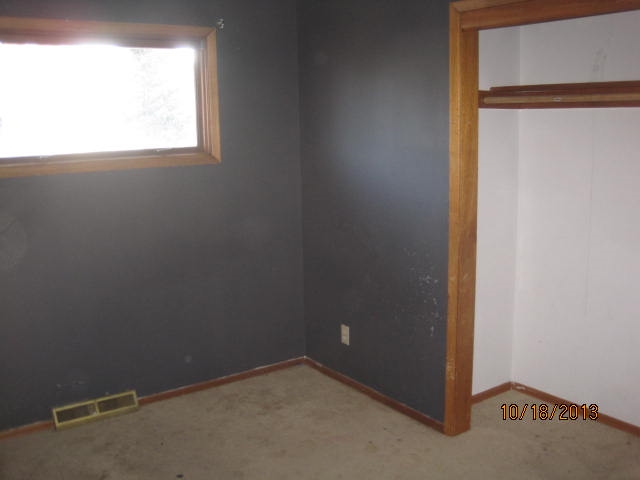 1011 E Heroy Ave - Photo 6