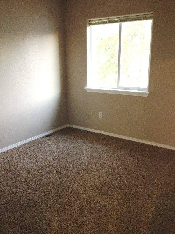 11212 E 4th Ave - Photo 11