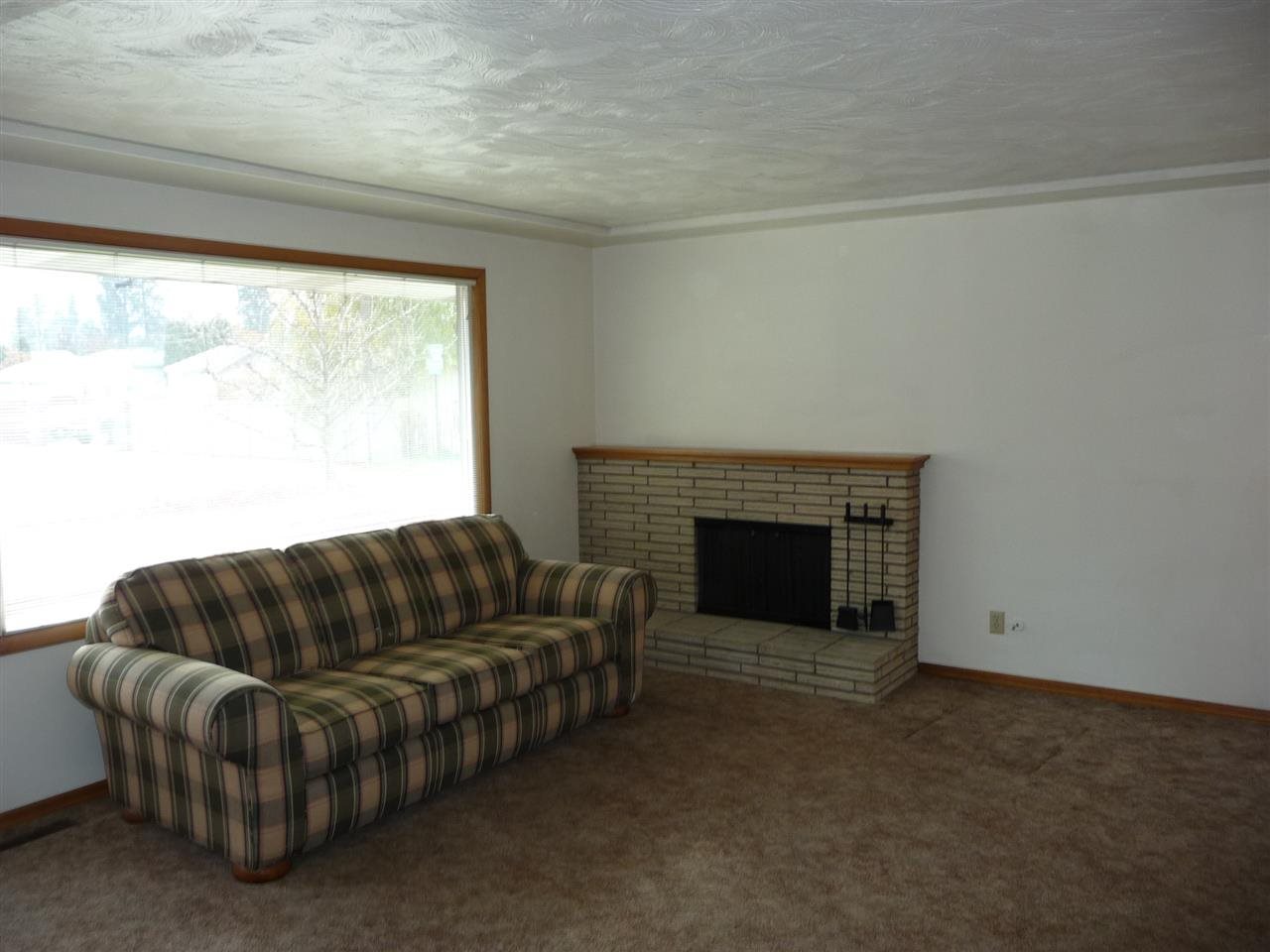 1022 W Avon Ave. - Photo 6