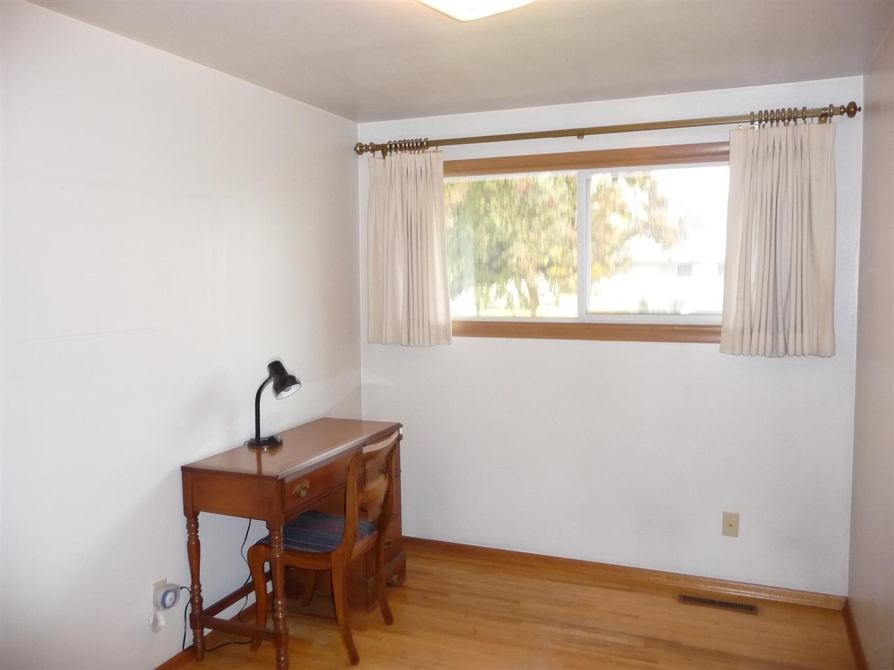 1022 W Avon Ave. - Photo 9