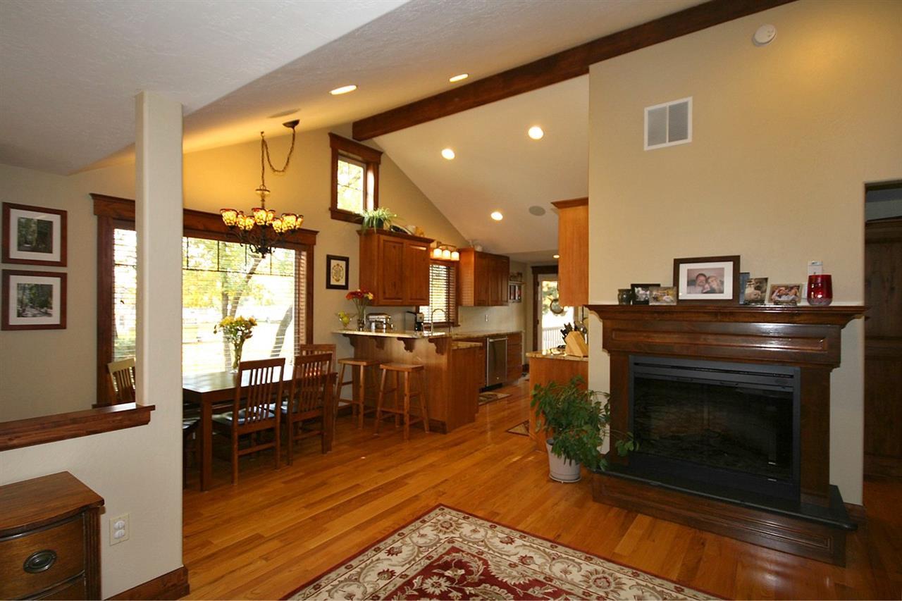 2616 S Myrtle St - Photo 4
