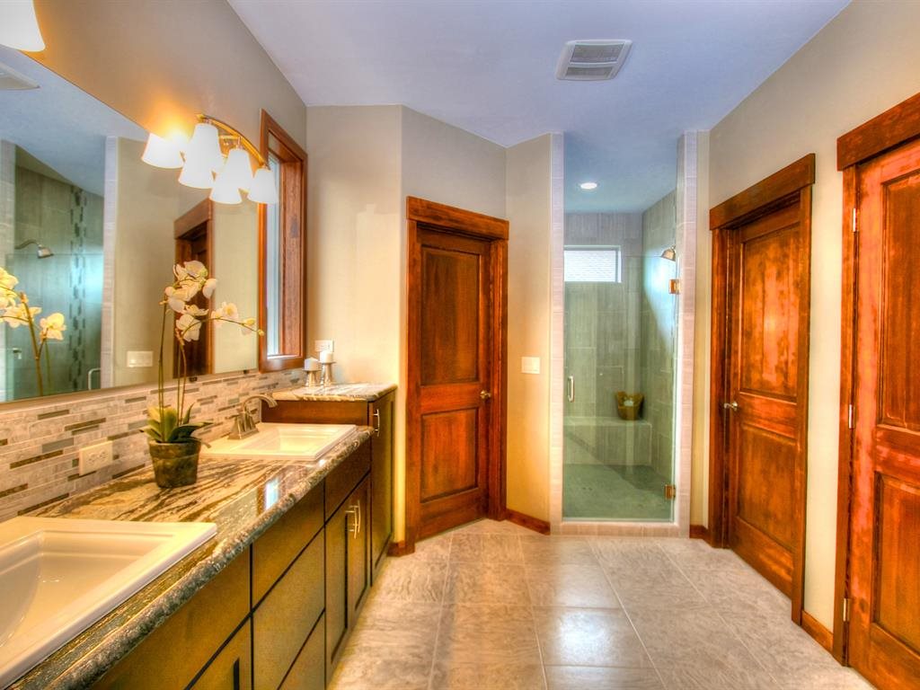 814 W Willapa Ave - Photo 17