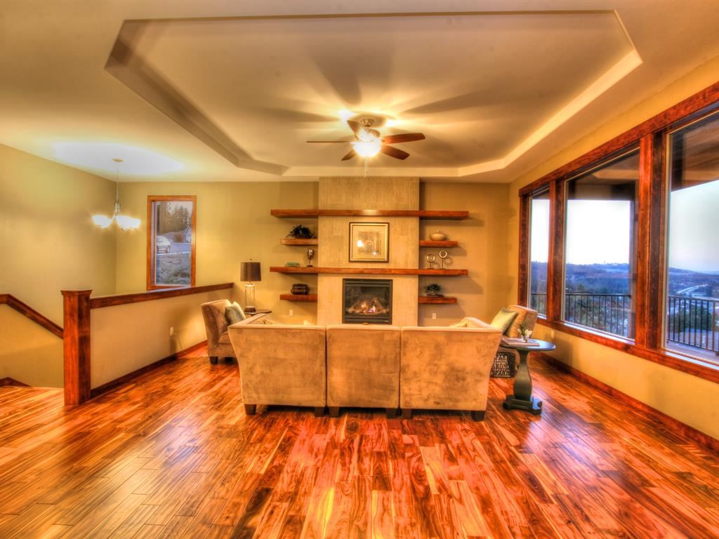 814 W Willapa Ave - Photo 8