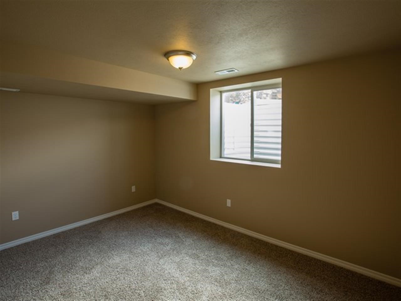 9501 E Hoffman Ln - Photo 18