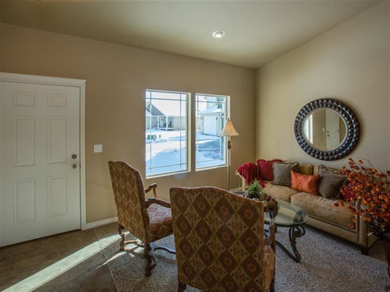 9501 E Hoffman Ln - Photo 5