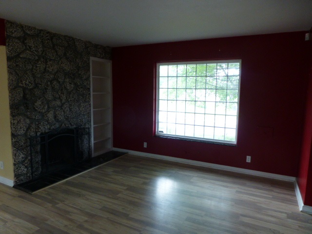 1409 E 29th Ave - Photo 3