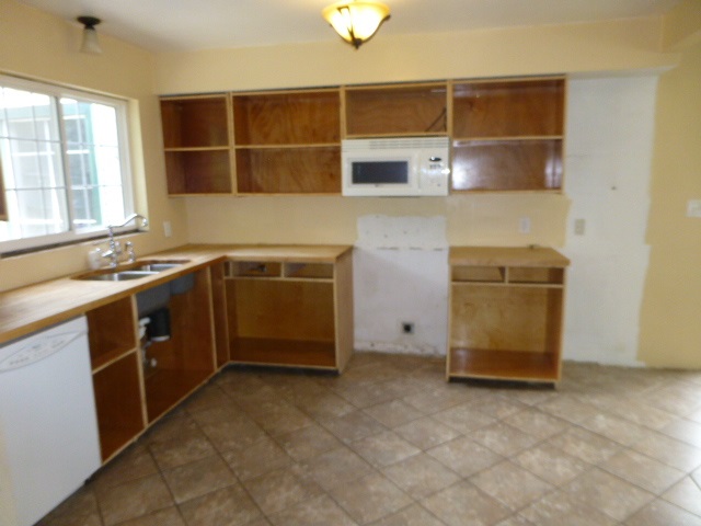 1409 E 29th Ave - Photo 5