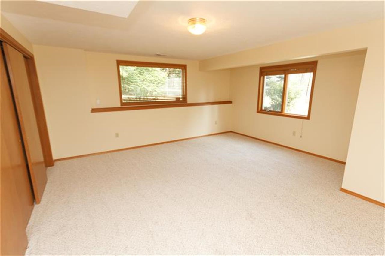 802 W Hazard Rd - Photo 9