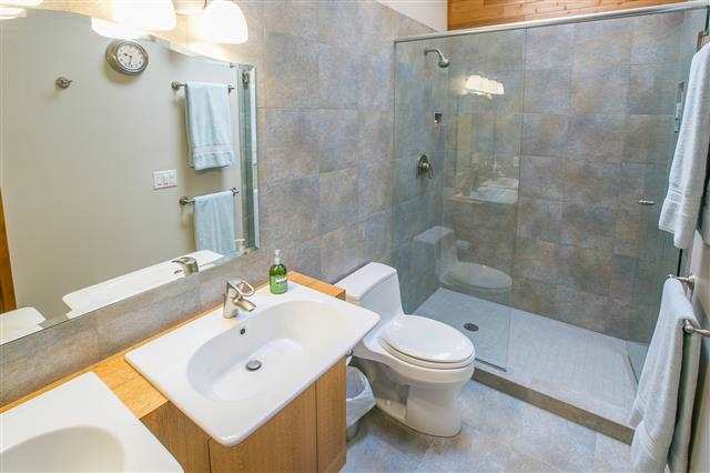 2306 E 32nd Ave - Photo 13