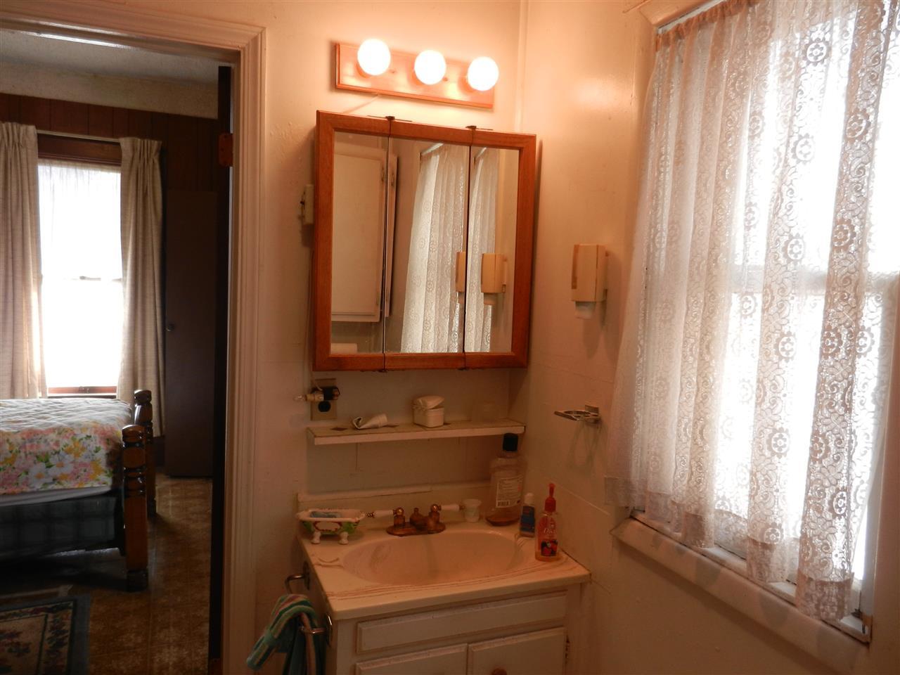 2506 W Broadway Ave - Photo 6