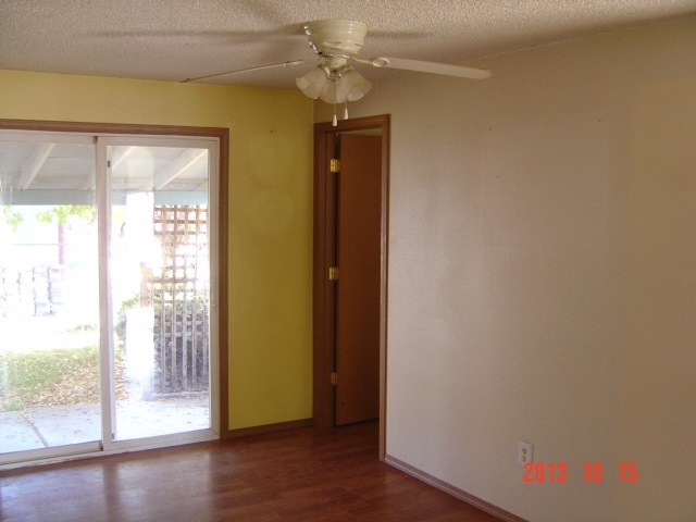902 W Franklin Ave - Photo 4