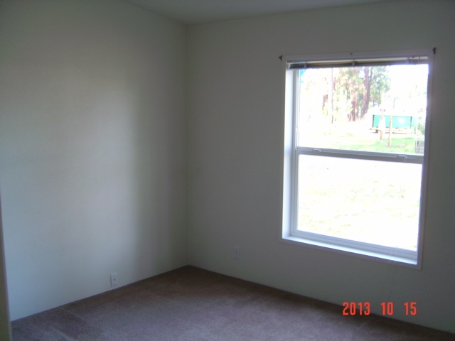 1400 Orchard Ln - Photo 6