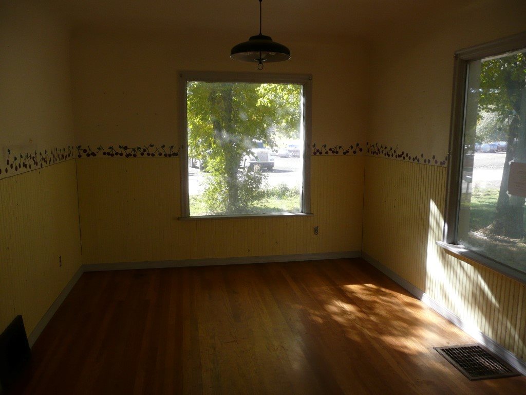 11 1st St - Photo 5
