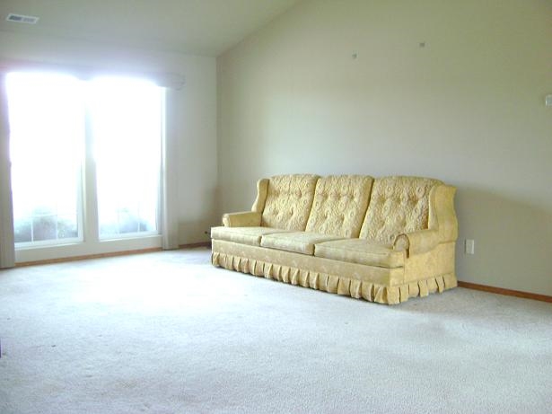 203 Armstrong Ct - Photo 9