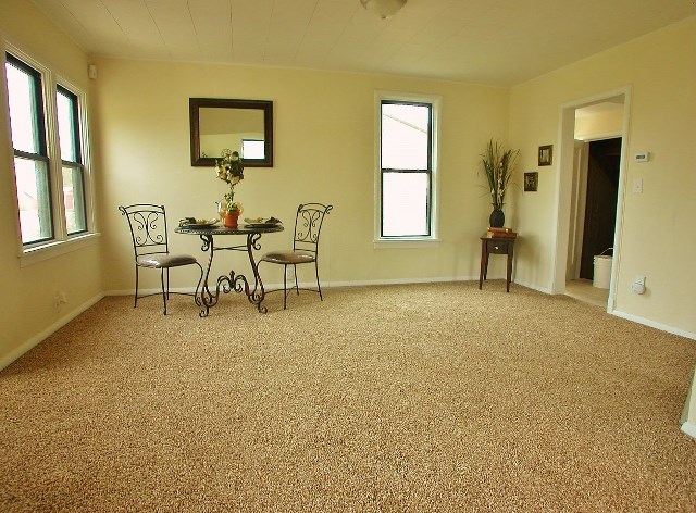 2124 E Desmet Ave - Photo 5