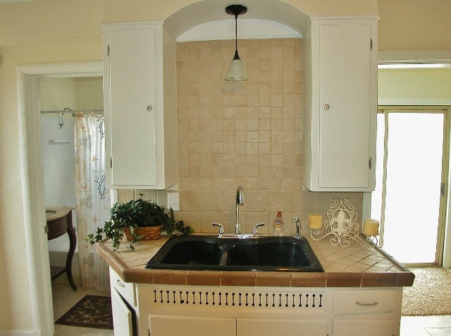 2124 E Desmet Ave - Photo 9