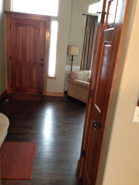 211 W BRISTOL - Photo 3