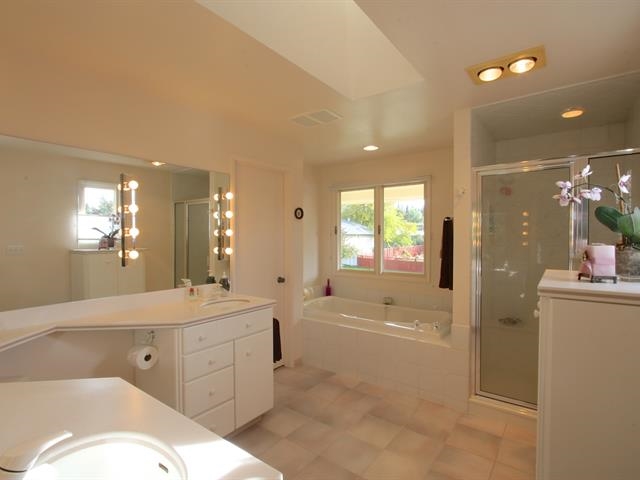 2203 E 35th Avenue - Photo 11