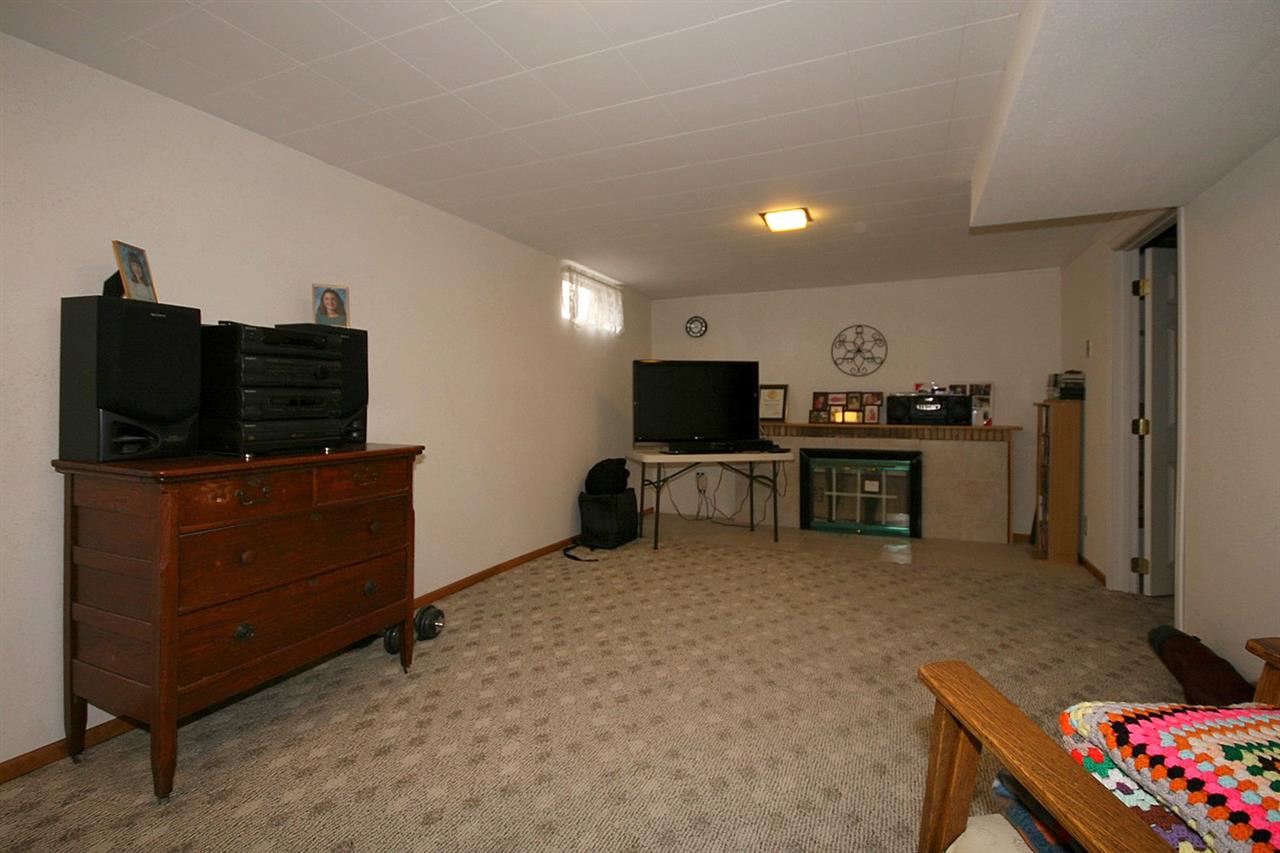 3310 W Rowan - Photo 12