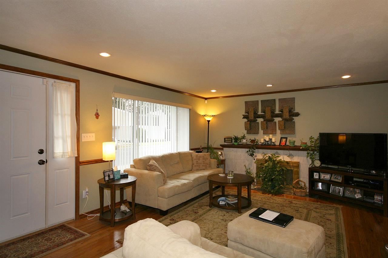 3310 W Rowan - Photo 3