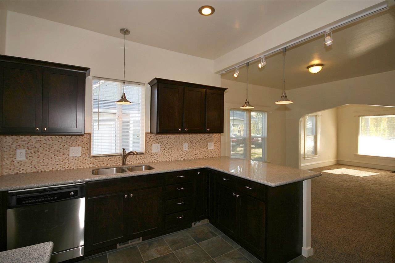 2709 E Diamond Ave - Photo 13