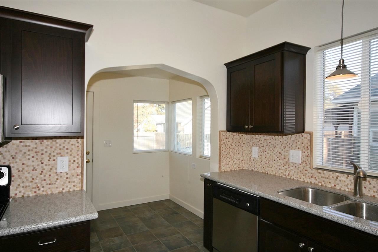 2709 E Diamond Ave - Photo 14