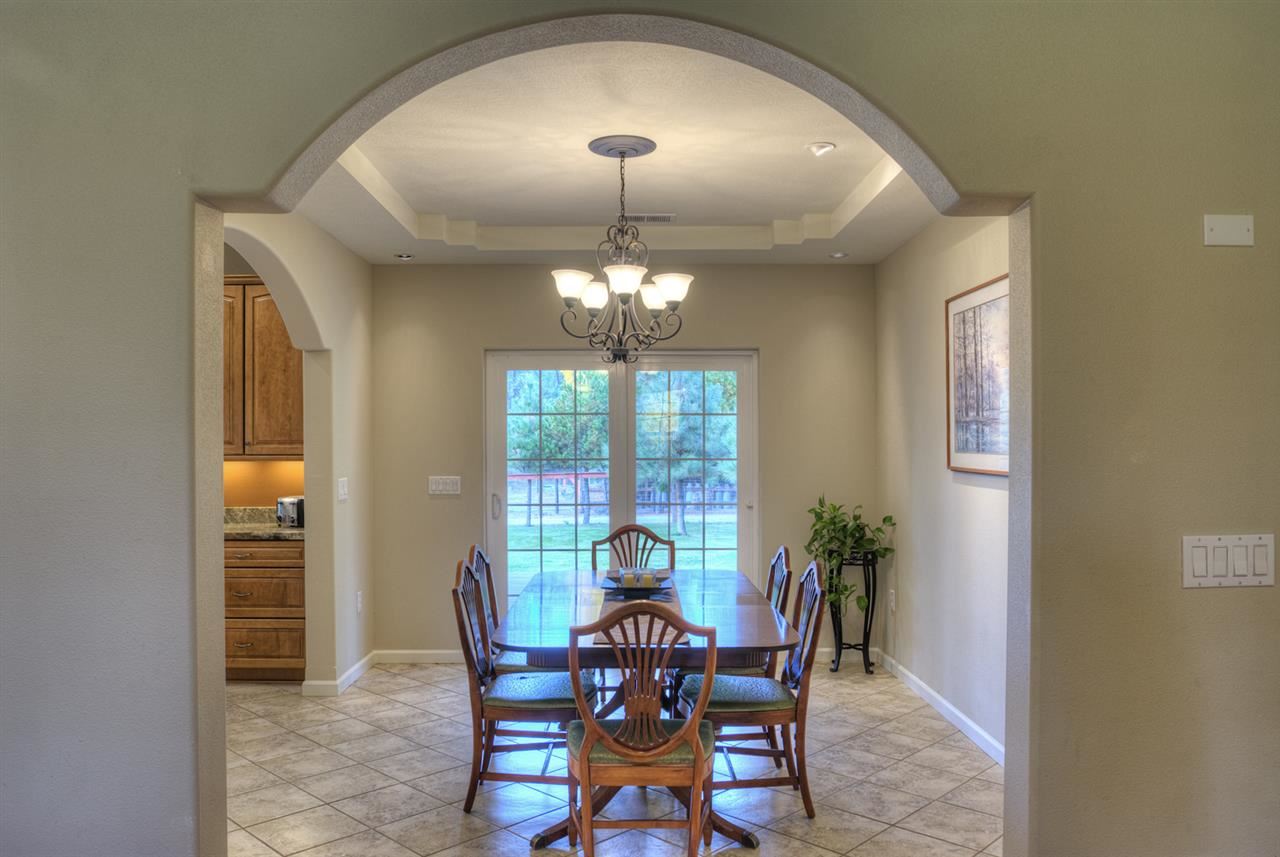 39217 N Hatch Rd - Photo 7