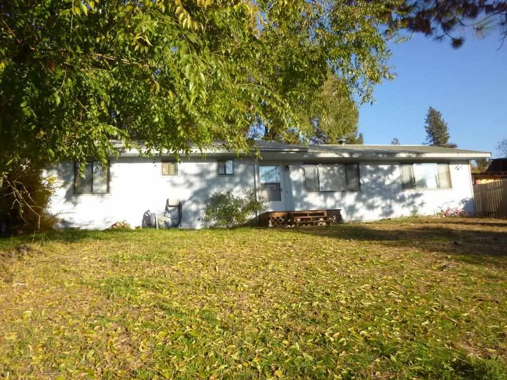 1493 College Ln - Photo 7