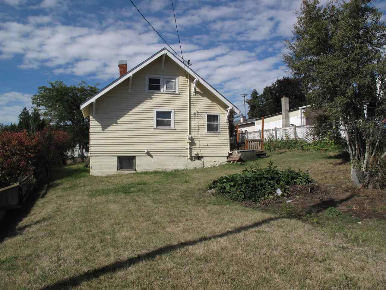 220 S Lake St - Photo 16