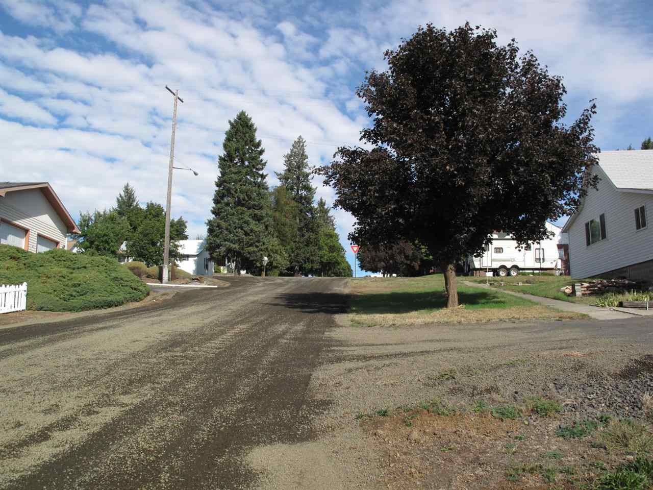 220 S Lake St - Photo 18