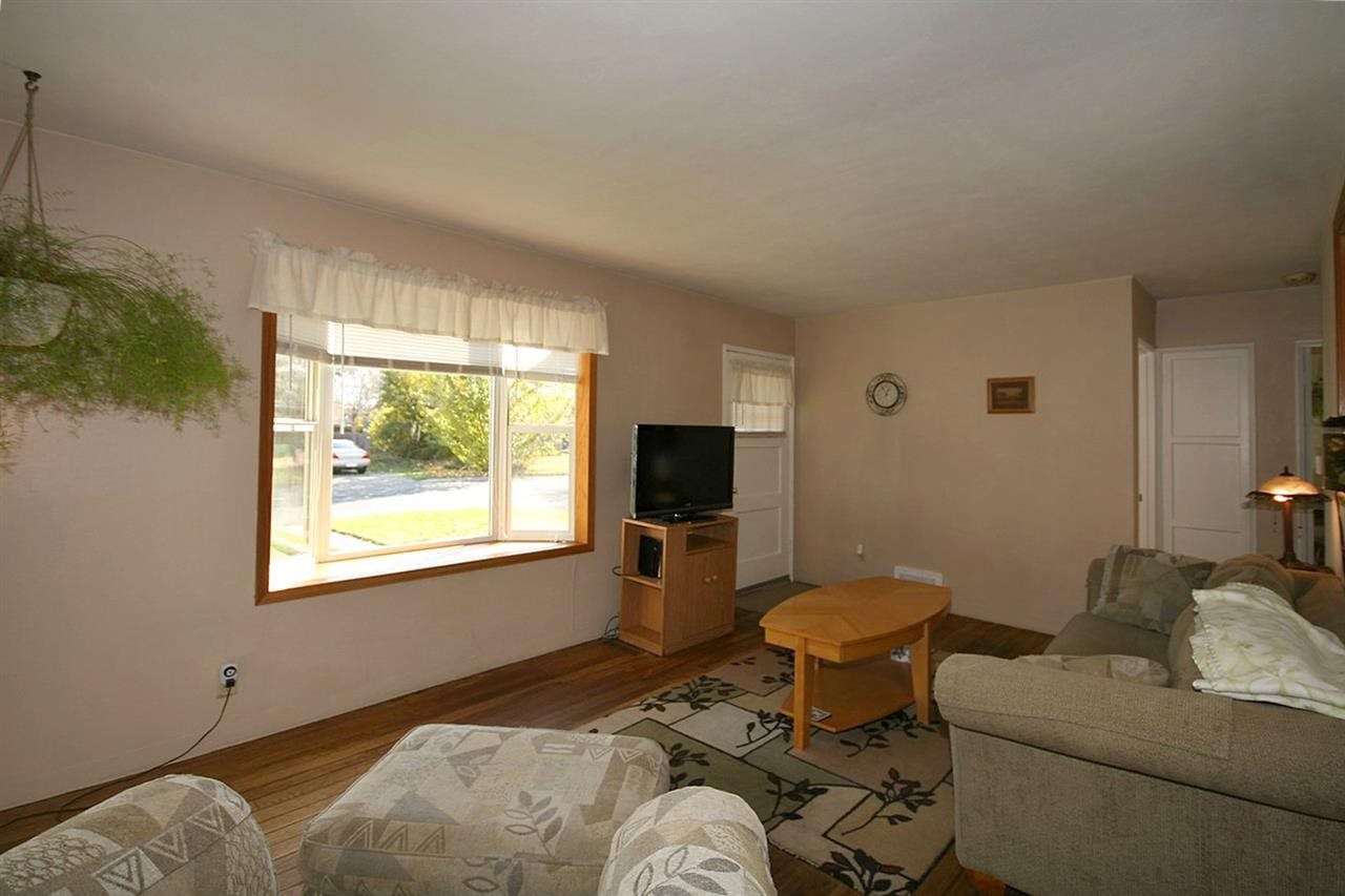9907 N Andrew St - Photo 3