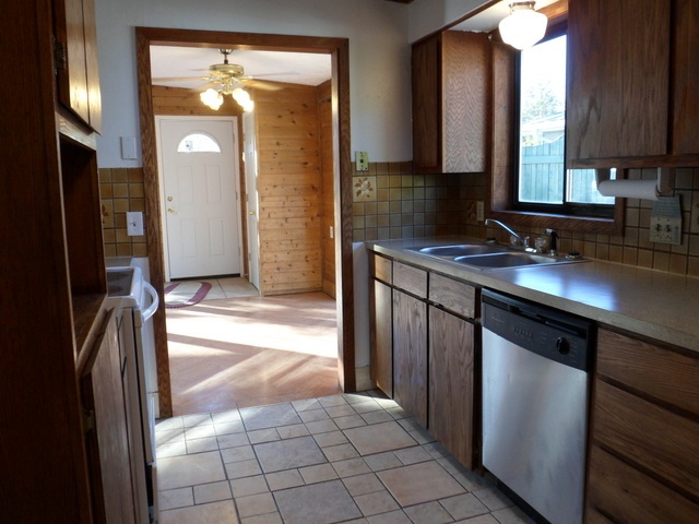 2010 N Center Rd - Photo 10