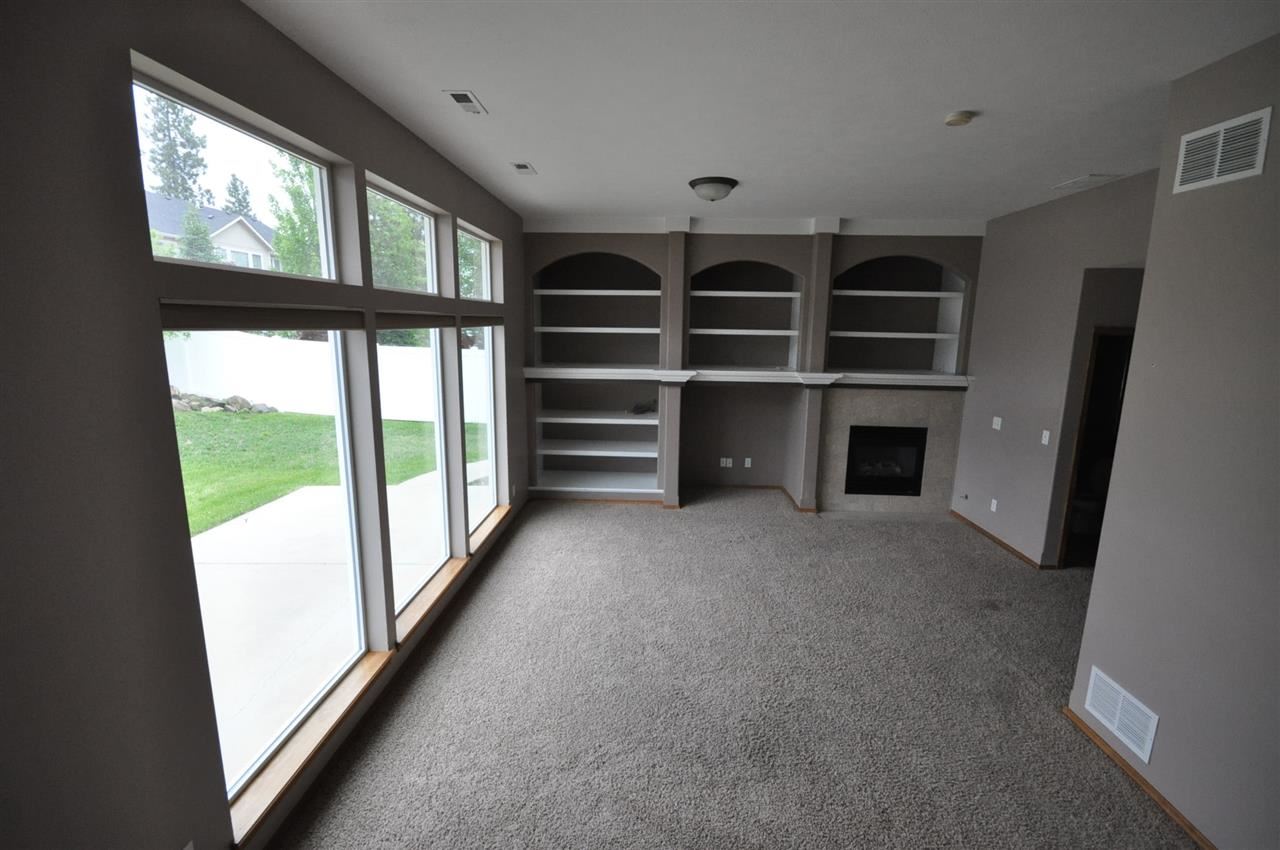 17616 N EDGECREST Rd - Photo 3