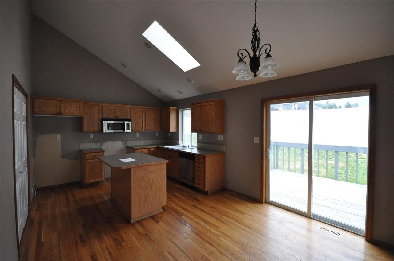 17616 N EDGECREST Rd - Photo 4